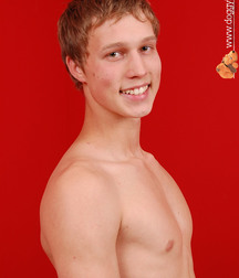 Valya 5c0520846f3f3.jpg