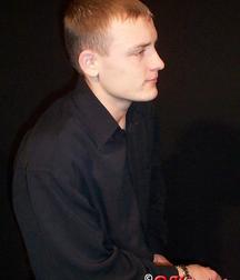 John 5c0a60a8bef20.jpg
