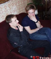 Max & Alex 5c0a64baa6e24.jpg