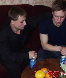 Max & Alex 5c0a64f98825d.jpg