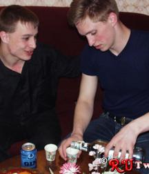 Max & Alex 5c0a6509c539a.jpg