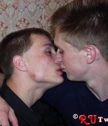 Max & Alex 5c0a6516b6251.jpg