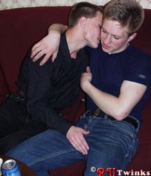 Max & Alex 5c0a651a0c8c6.jpg