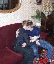 Max & Alex 5c0a654375357.jpg
