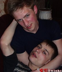 Max & Alex 5c0a6835e3b06.jpg
