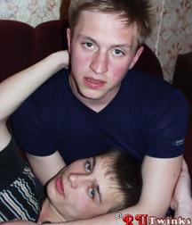 Max & Alex 5c0a683799908.jpg