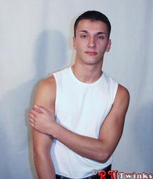 Dimitri 5c0a6a06776ca.jpg
