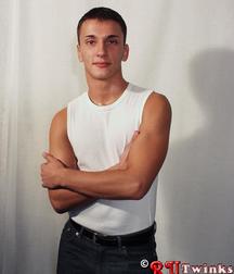 Dimitri 5c0a6a1488c84.jpg
