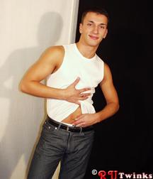 Dimitri 5c0a6a1949148.jpg