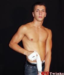 Dimitri 5c0a6a360cb69.jpg