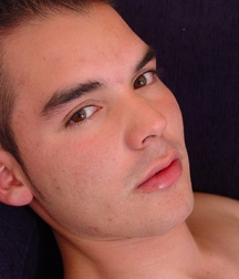 Hector A 5c0ce198b5a97.jpg