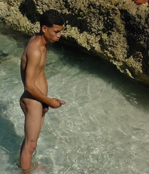 Leonel 2 5c0ce3acc4500.jpg