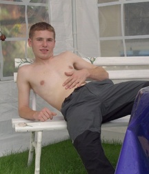 Tomas A 5c0cf2eb86cfe.jpg