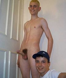Cocky & Nobby A 5c0e3ce268c6e.jpg