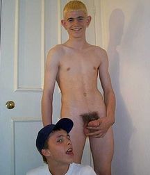 Cocky & Nobby A 5c0e3ce533ccc.jpg