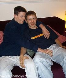Cocky & Nobby A 5c0e3d047eb00.jpg