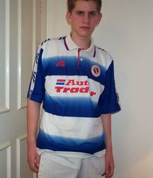 Dicky C 5c0e429898f0f.jpg