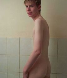 Wanky C 5c0e54068f812.jpg