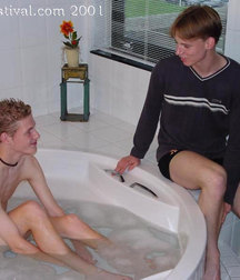 Eric et Cedric 5c1252600182a.jpg