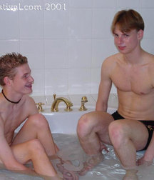Eric et Cedric 5c12526e7c997.jpg