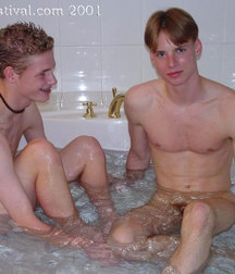 Eric et Cedric 5c125297812dd.jpg