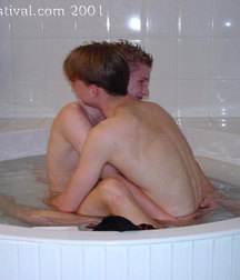 Eric et Cedric 5c1252ab33202.jpg