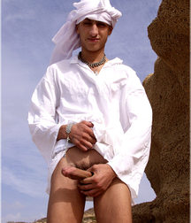Dadu 5c1392e2ea32a.jpg