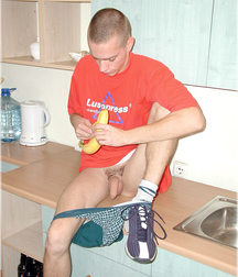 Daren 1 5c14f18e344ac.jpg