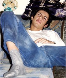 Dennis 2 5c14f41eb405f.jpg
