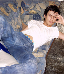 Dennis 2 5c14f425775d1.jpg