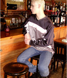 Glenn  1 5c1617f5a22da.jpg