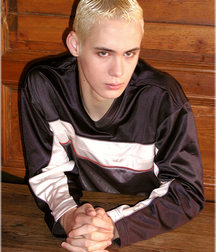 Glenn  1 5c16180545d94.jpg