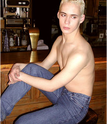 Glenn  1 5c16181445101.jpg