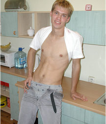 Leny 5c1784f5dd84f.jpg