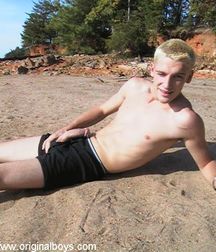 Joe B 5c3088084d75d.jpg
