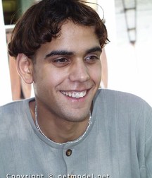 Evan 5c3089f04b1ee.jpg