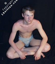 Frost 5c308d64f3bd5.jpg