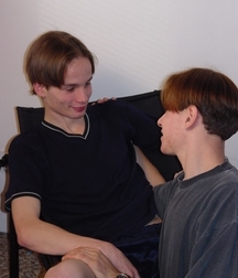 Simon and Roman 5c3481f6e10a9.jpg