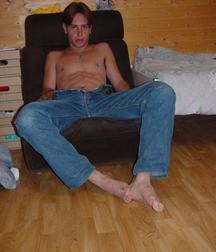 Simon 5c34840a31e75.jpg