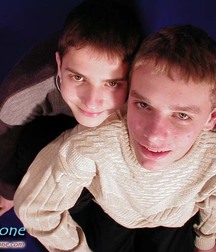 Feliks and Kyril 5c3488784c440.jpg