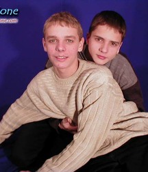 Feliks and Kyril 5c34887bbf21d.jpg