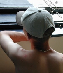 Ondre 5c35f3e5777f6.jpg