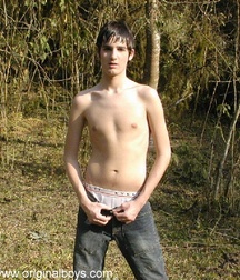 Ezequiel A 5c39a25879ee1.jpg