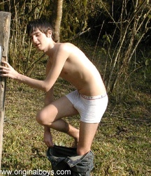 Ezequiel A 5c39a28b99579.jpg