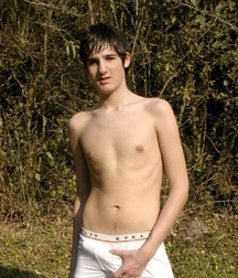 Ezequiel A 5c39a3804964c.jpg