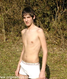 Ezequiel A 5c39a387c7df2.jpg
