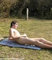 Ezequiel A 5c39a41473820.jpg