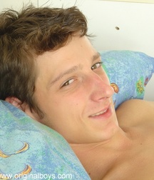 Majo A 5c39a7c6c4c3e.jpg
