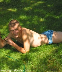 Aleksas A 5c3c6c354255b.jpg