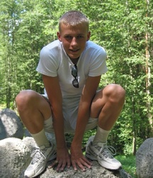 Aleksas B 5c3da18428822.jpg